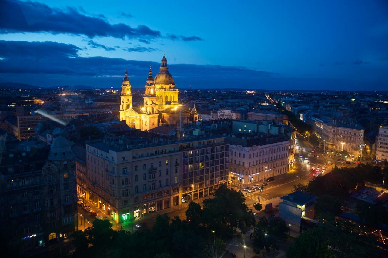 Green Pearl Apartment At St Stephen' S Basilica Budapest Bagian luar foto